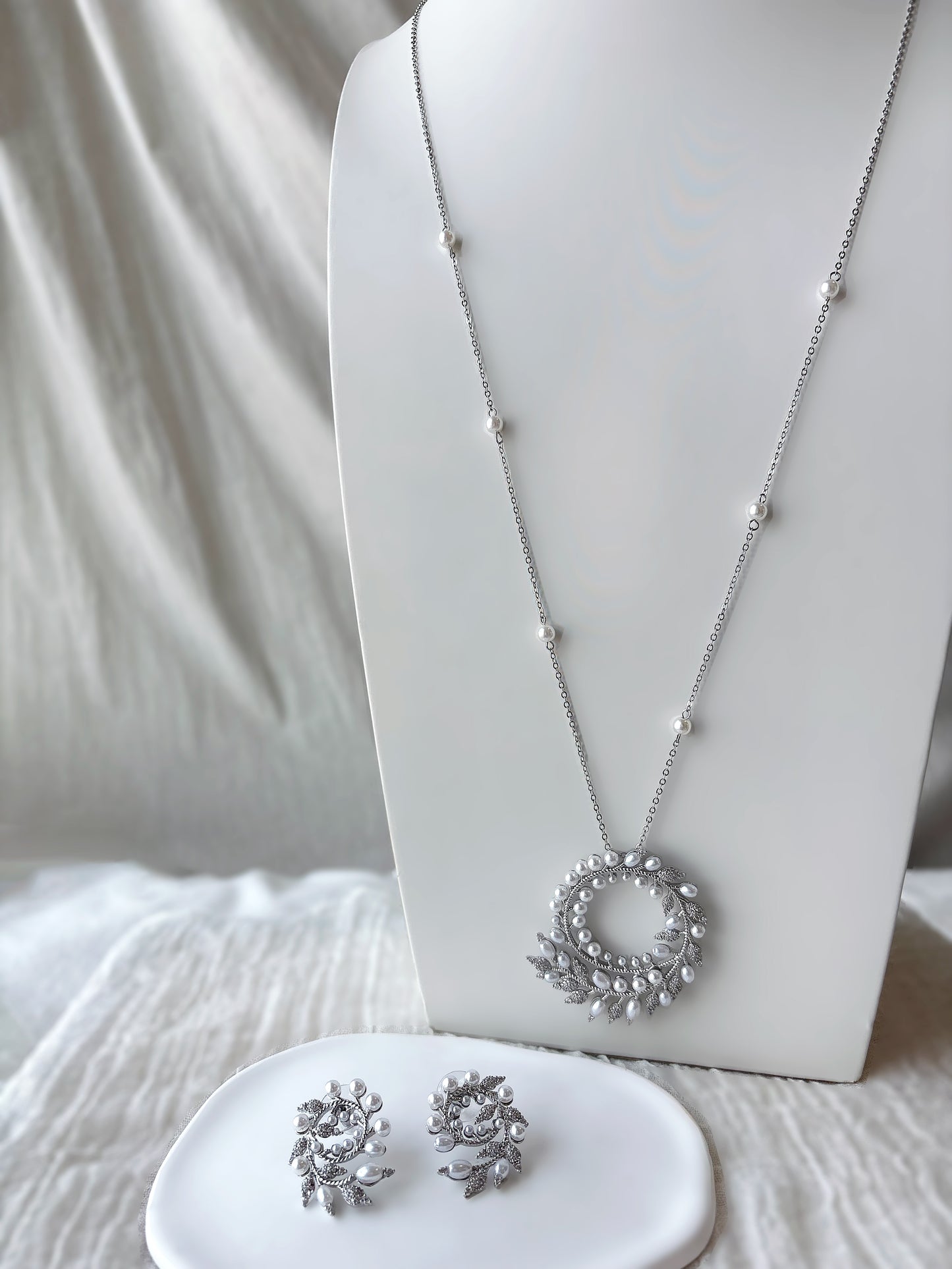 Moonlit Pearls