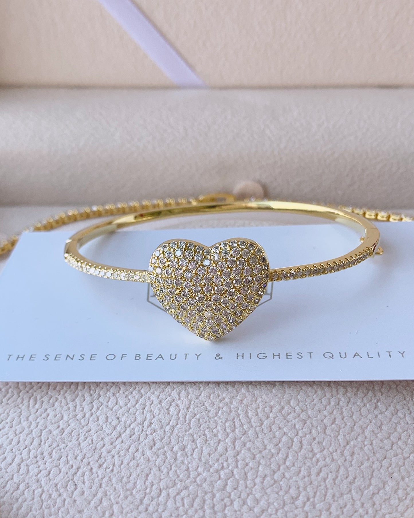 Evve's Gold Heart