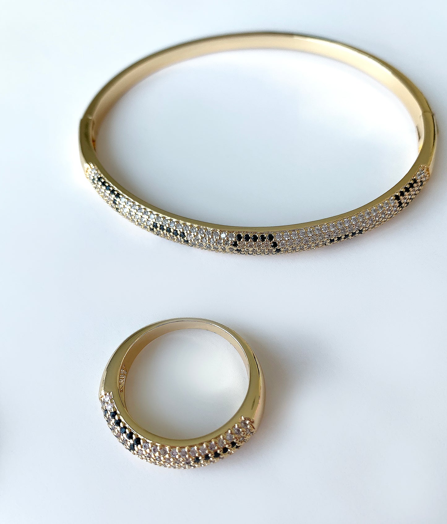 Gold Snake