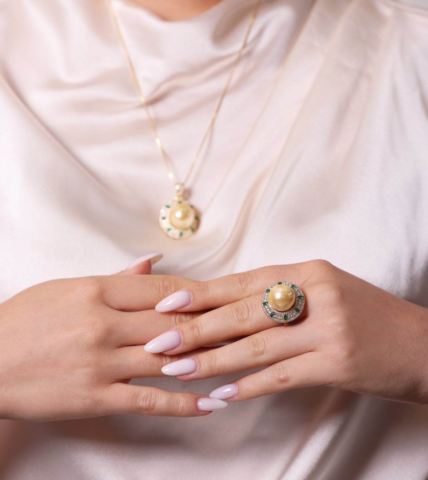 The Gold Pearl