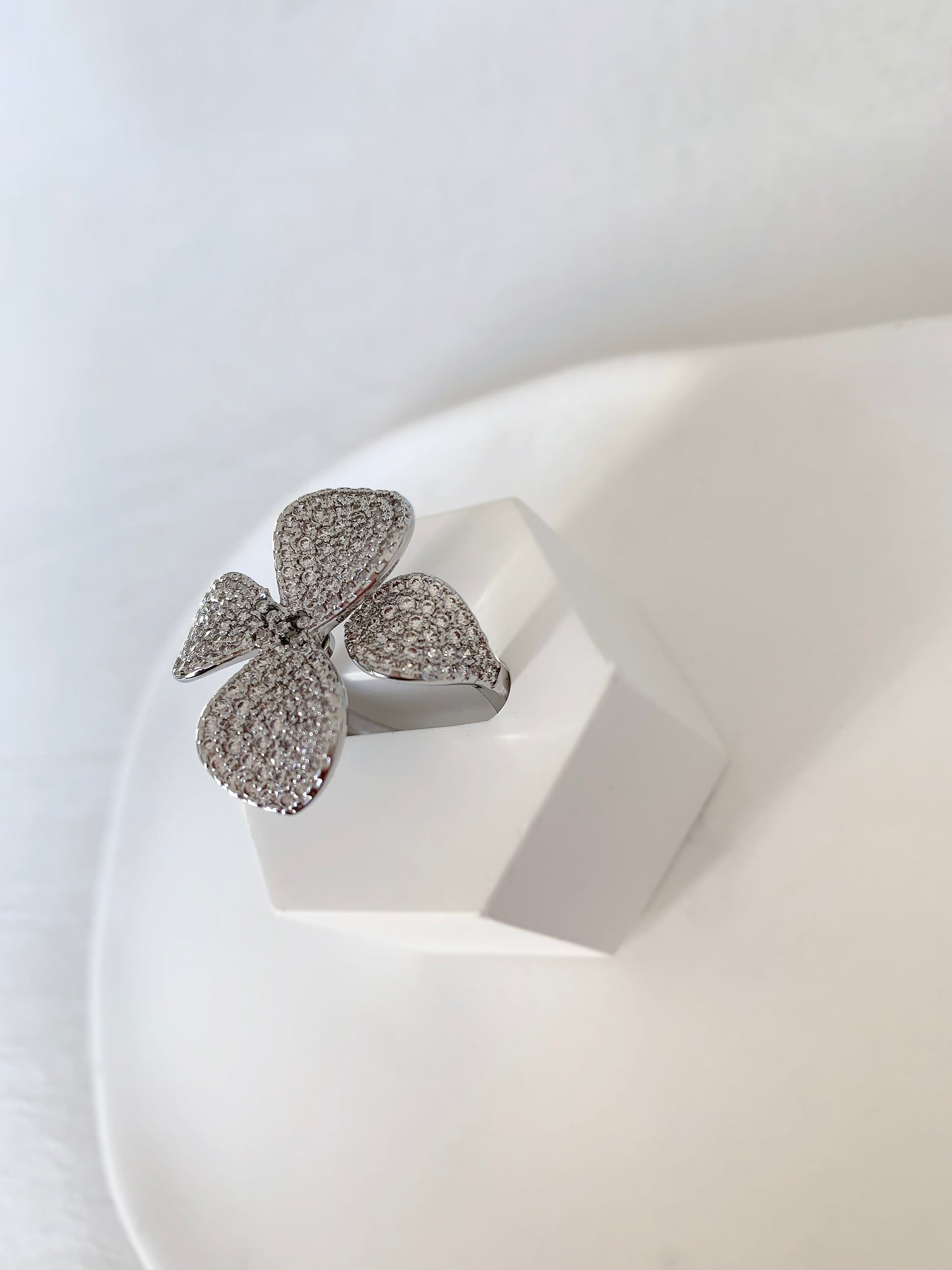 Floral Luxe Silver