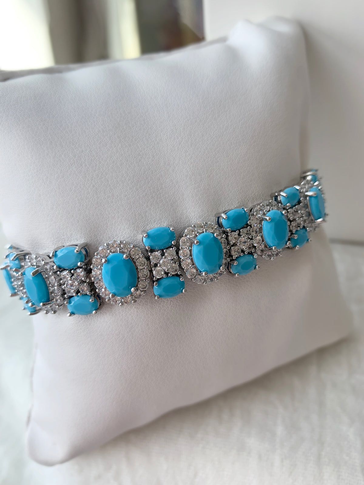 Azure Majesté