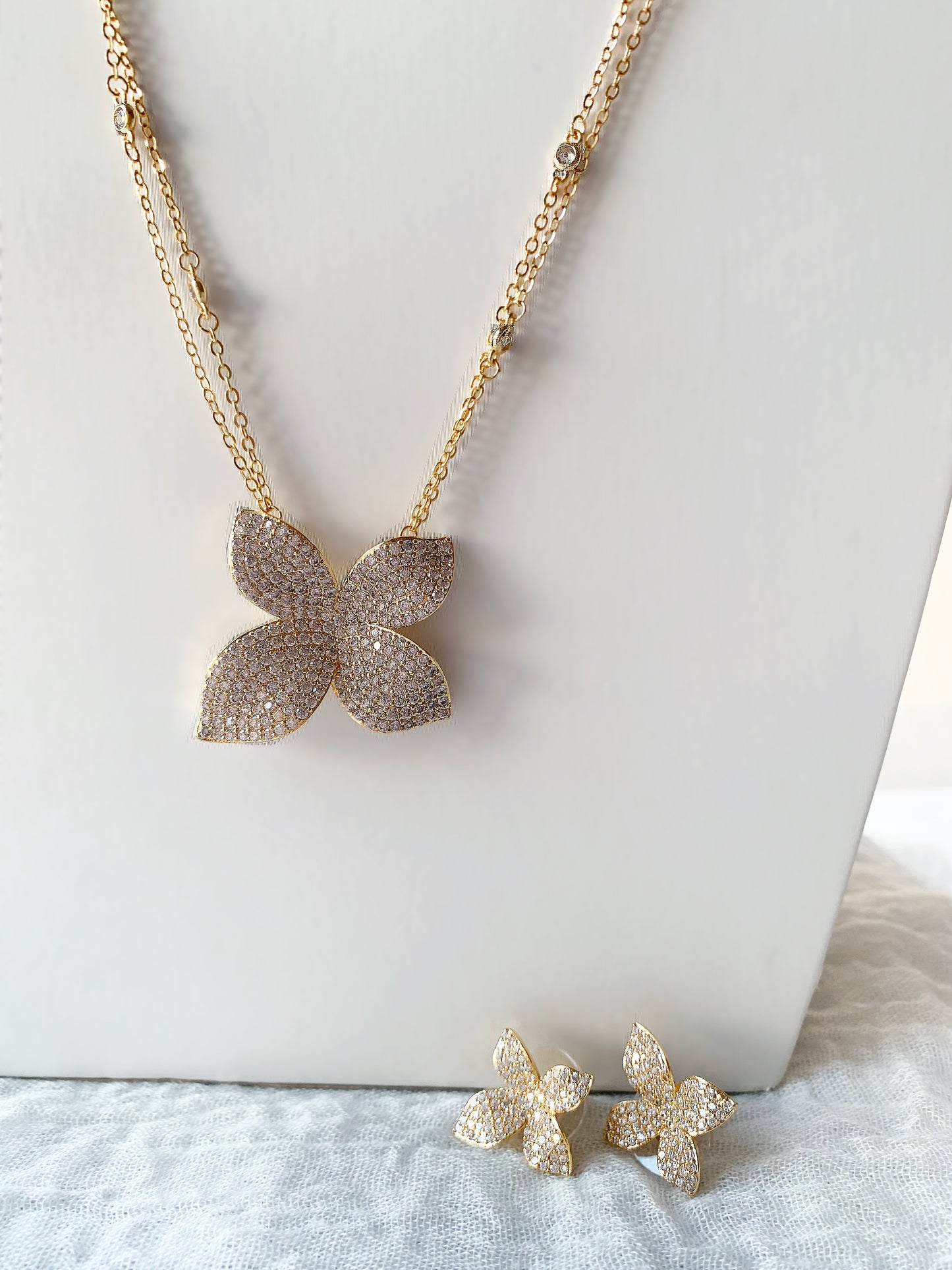 Rosalia Gold