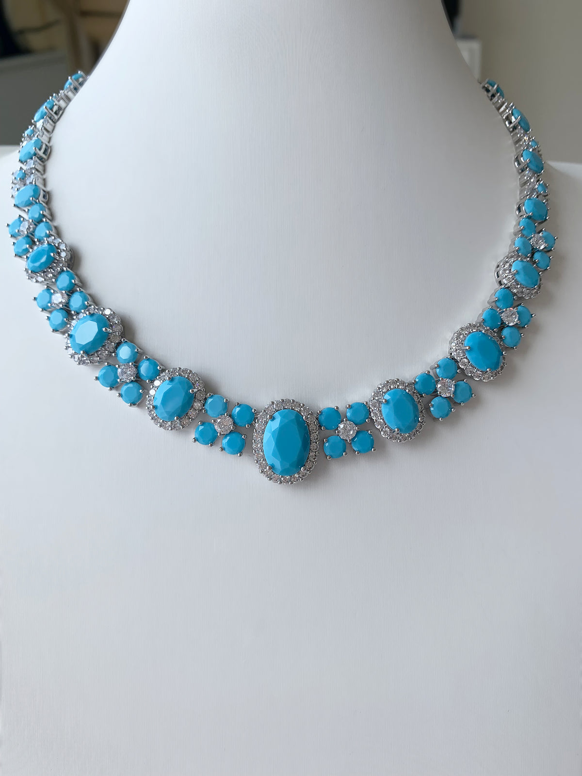 Azure Majesté