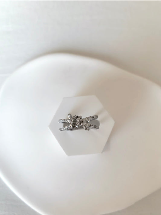 Silver Dragonfly Whisper
