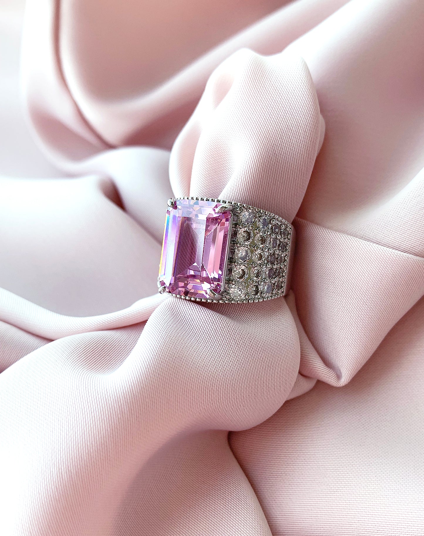 Emerald Rose